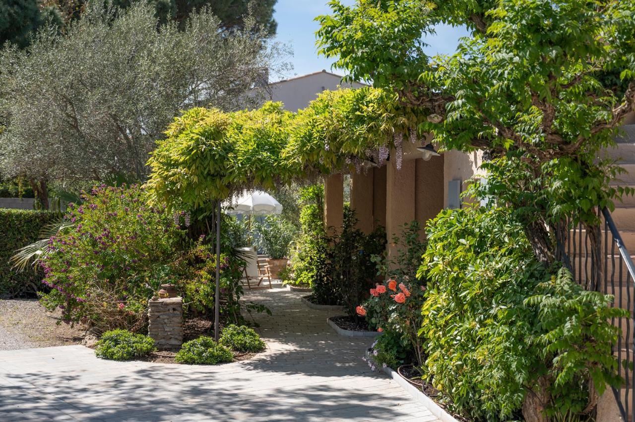 Lou Cagnard Hotel Saint-Tropez Exterior photo